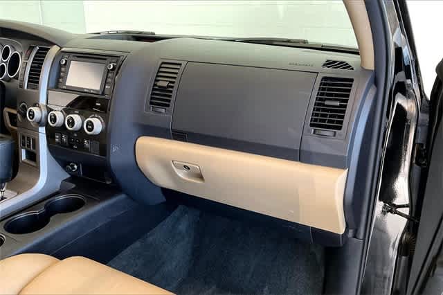Thumbnail: 2017 Toyota Sequoia - 25