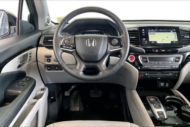 Thumbnail: 2020 Honda Pilot - 16