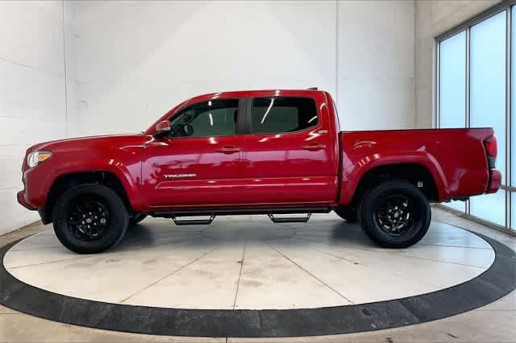 Used 2022 Toyota Tacoma SR5 V6 Truck Double Cab