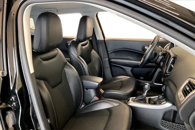 Thumbnail: 2018 Jeep Compass - 15