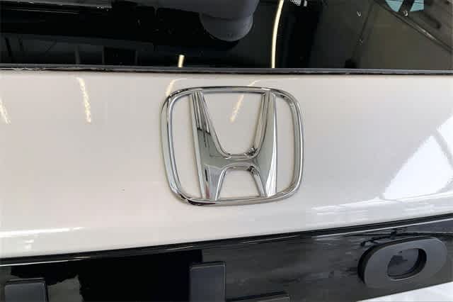 Thumbnail: 2023 Honda Pilot - 8