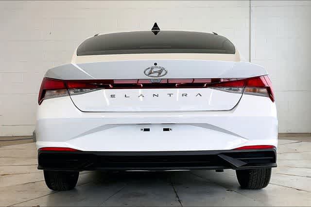 Thumbnail: 2021 Hyundai Elantra - 6