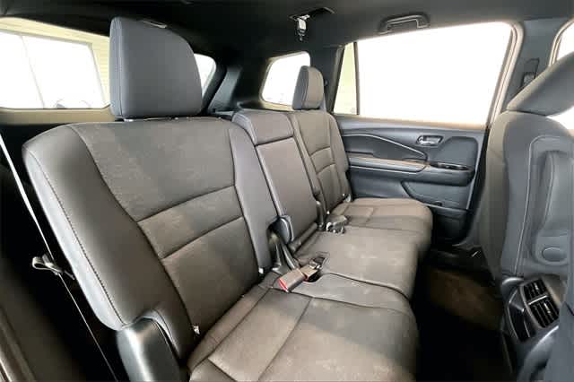Thumbnail: 2019 Honda Passport - 26