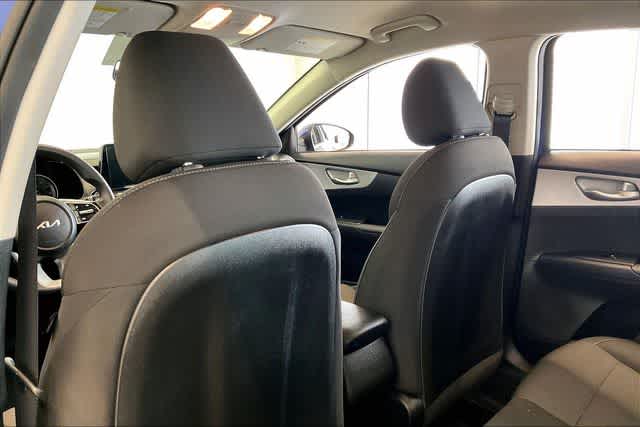 Thumbnail: 2023 Kia Forte - 13
