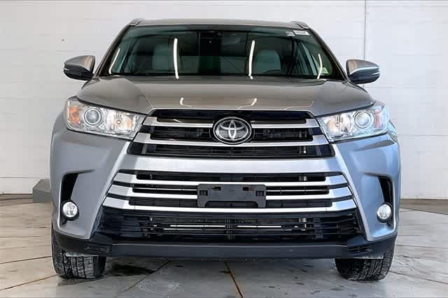Thumbnail: 2018 Toyota Highlander - 7