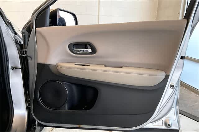 Thumbnail: 2017 Honda HR-V - 31