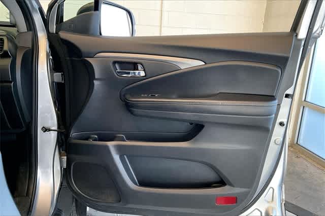 Thumbnail: 2023 Honda Ridgeline - 31