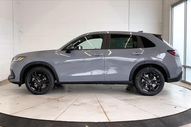 2026 Honda HR-V Sport photo 2