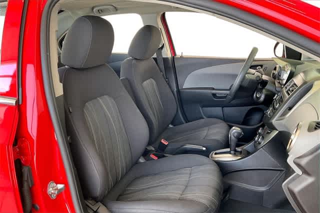 Thumbnail: 2015 Chevrolet Sonic - 15