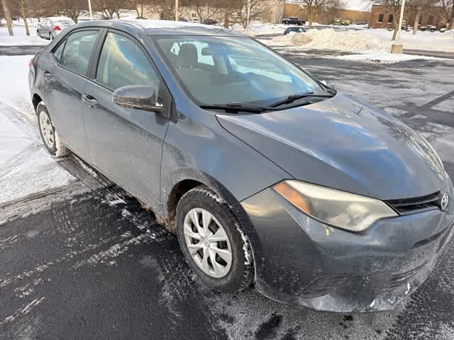 Thumbnail: 2014 Toyota Corolla - 3