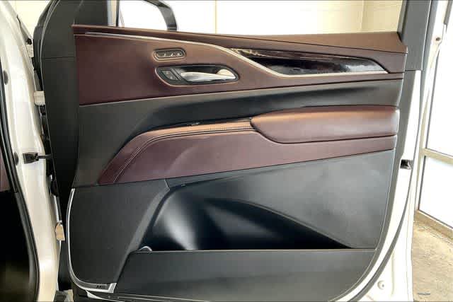 Thumbnail: 2021 Cadillac Escalade - 31