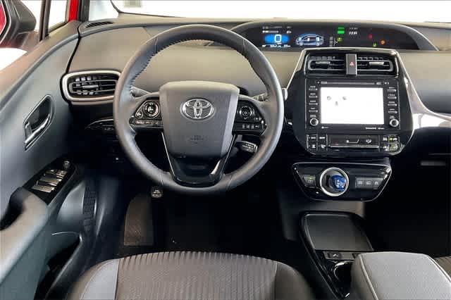 Thumbnail: 2021 Toyota Prius Prime - 16