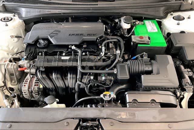 Thumbnail: 2021 Hyundai Elantra - 9