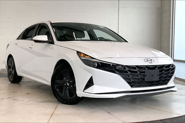 Thumbnail: 2021 Hyundai Elantra - 22