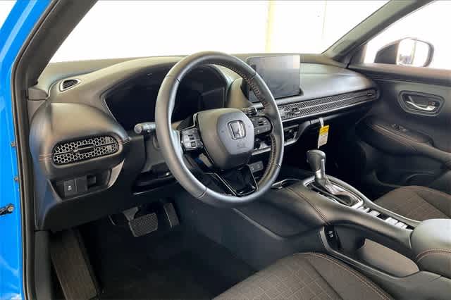 2026 Honda HR-V Sport photo 2