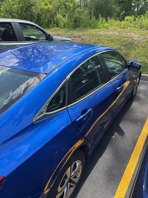 Thumbnail: 2017 Honda Civic - 4