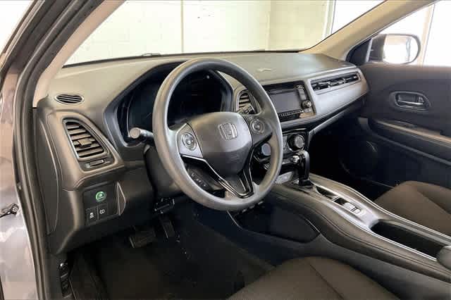 Thumbnail: 2017 Honda HR-V - 3