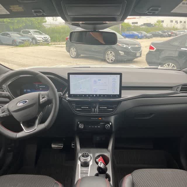 Thumbnail: 2023 Ford Escape - 6
