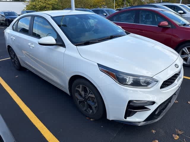 2019 Kia Forte FE LXS photo 2
