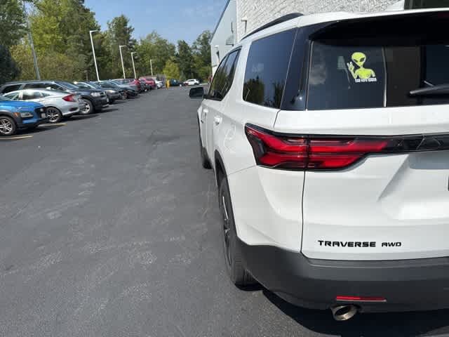 Thumbnail: 2023 Chevrolet Traverse - 7