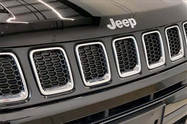 Thumbnail: 2018 Jeep Compass - 34