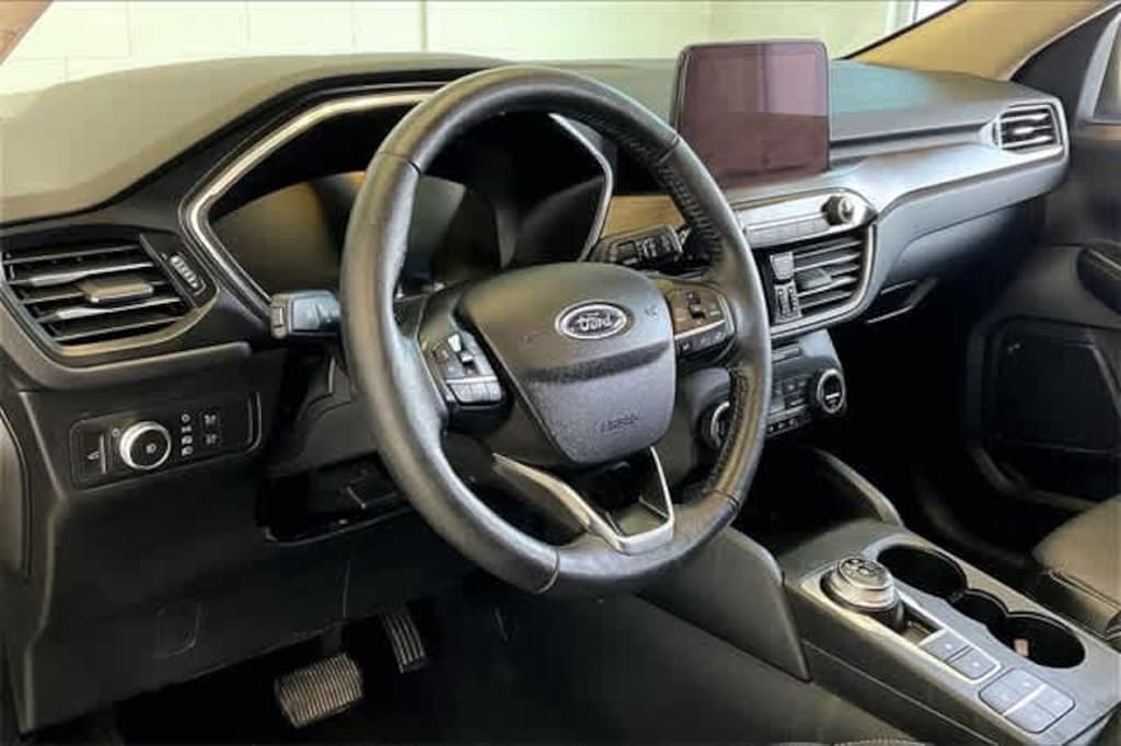 Used 2020 Ford Escape Titanium SUV