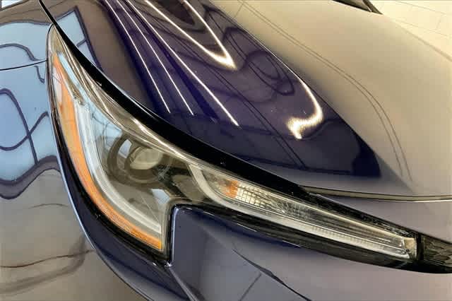 Thumbnail: 2023 Toyota Corolla - 32