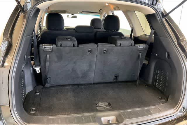 Thumbnail: 2015 Nissan Pathfinder - 20