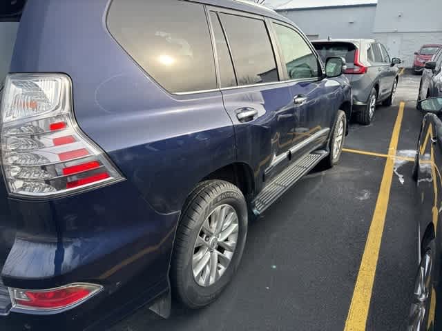 Thumbnail: 2018 Lexus GX - 4