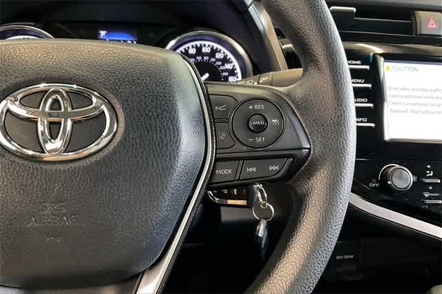 Thumbnail: 2018 Toyota Camry - 28