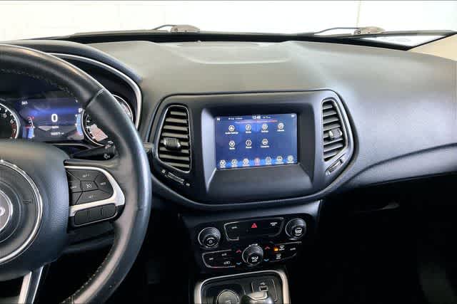 Thumbnail: 2019 Jeep Compass - 16