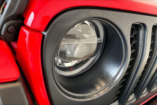 Thumbnail: 2021 Jeep Wrangler - 31