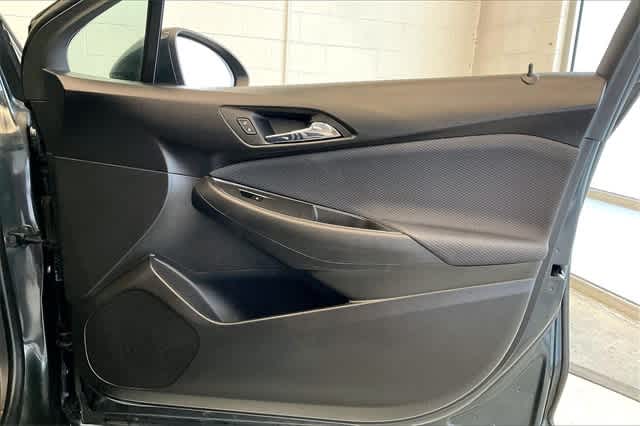 Thumbnail: 2018 Chevrolet Cruze - 30