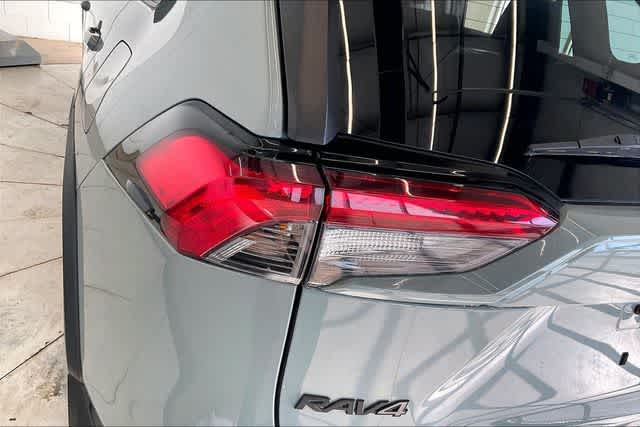 Thumbnail: 2019 Toyota RAV4 - 33