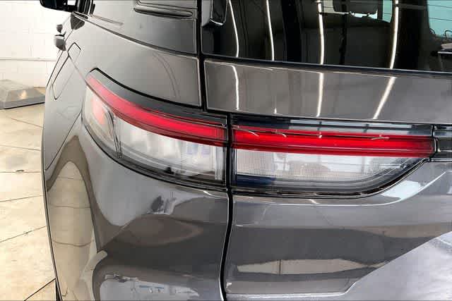 Thumbnail: 2023 Jeep Grand Cherokee - 32
