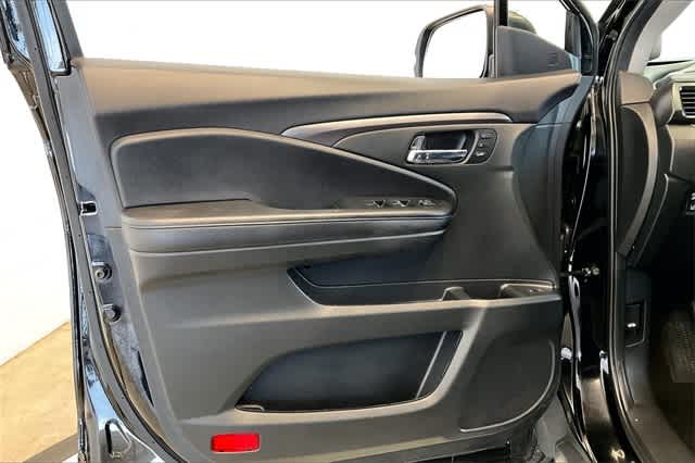 Thumbnail: 2022 Honda Pilot - 29