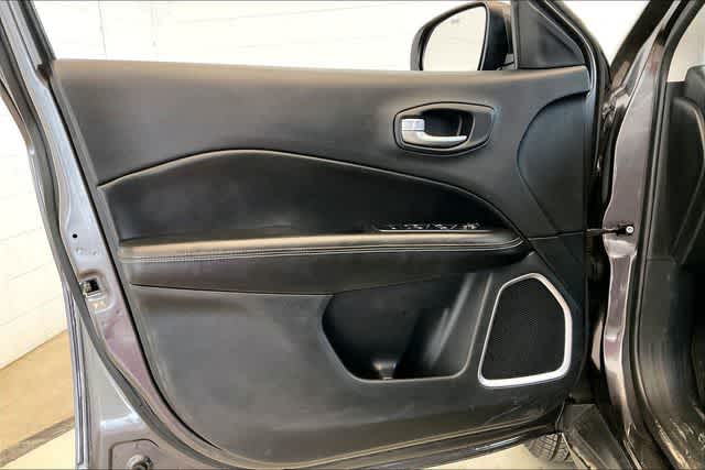 Thumbnail: 2019 Jeep Compass - 29