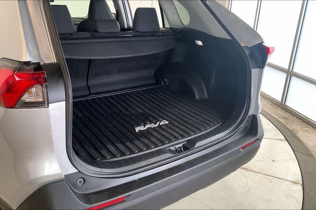 Thumbnail: 2023 Toyota RAV4 - 20