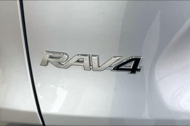 Thumbnail: 2023 Toyota RAV4 - 35
