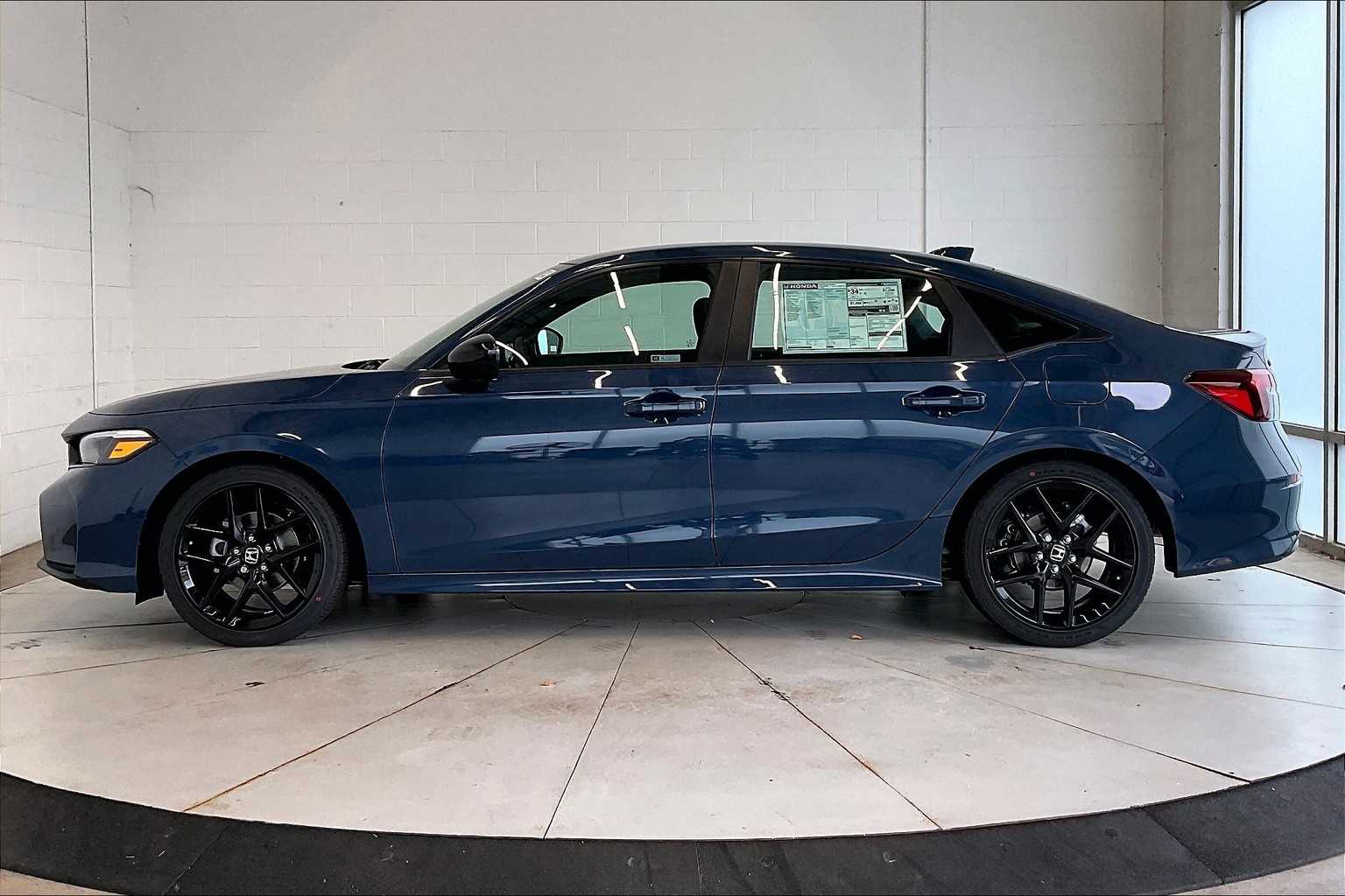 Thumbnail: 2026 Honda Civic - 3