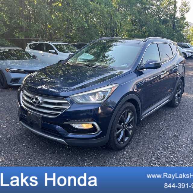Thumbnail: 2017 Hyundai Santa Fe - 1