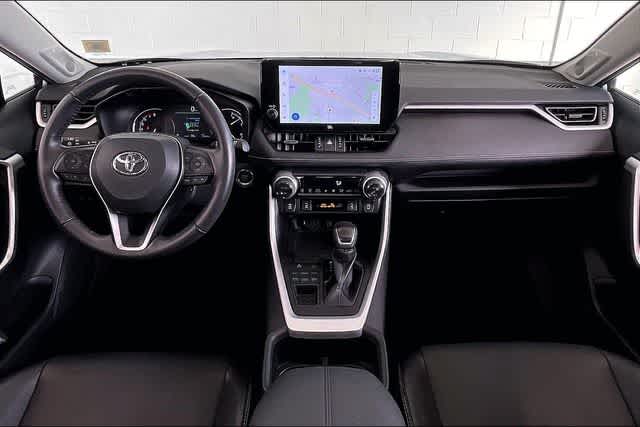 Thumbnail: 2023 Toyota RAV4 - 11