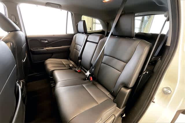 Thumbnail: 2021 Honda Pilot - 14