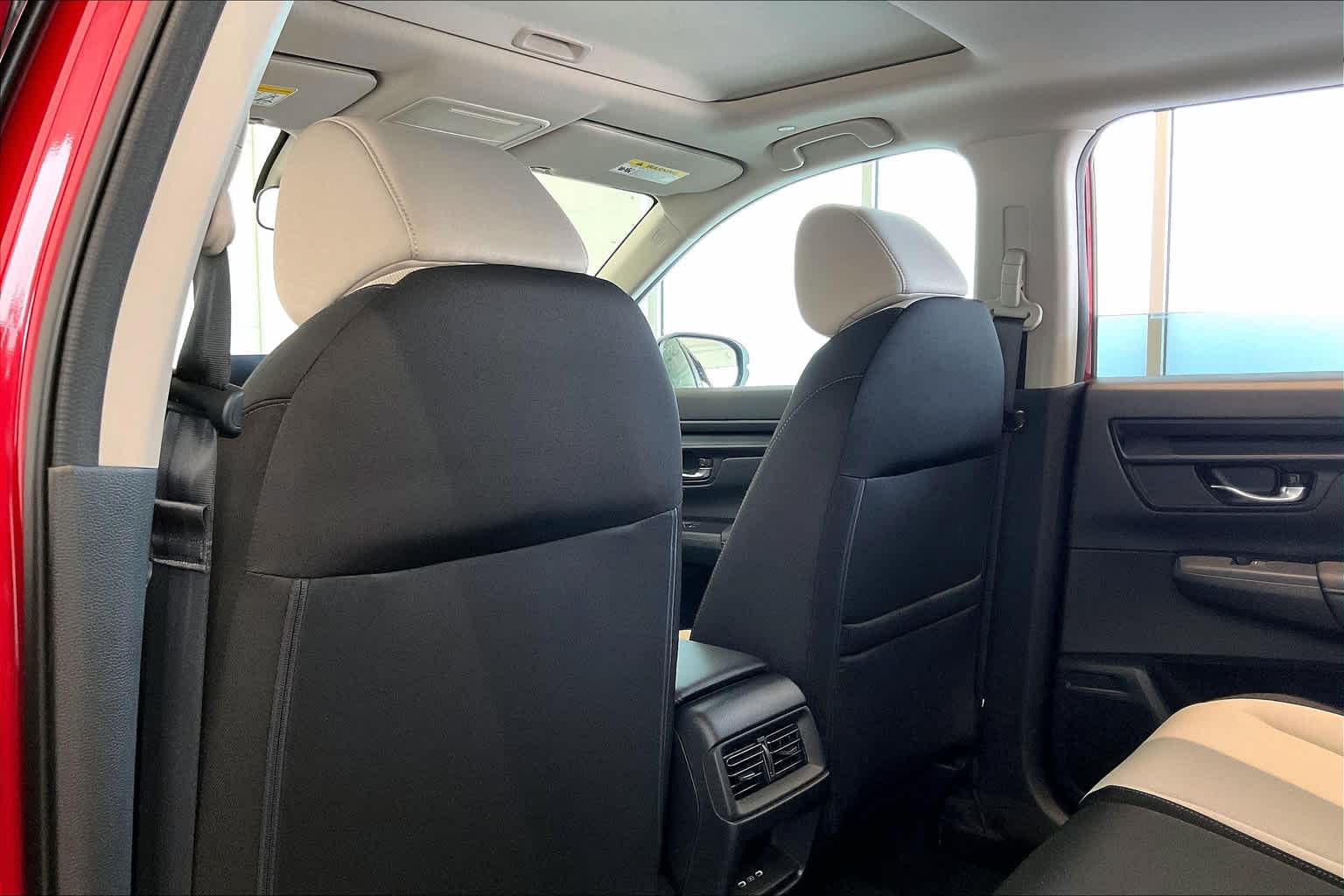 2025 Honda CR-V EX 12