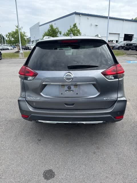 2020 Nissan Rogue SV 6