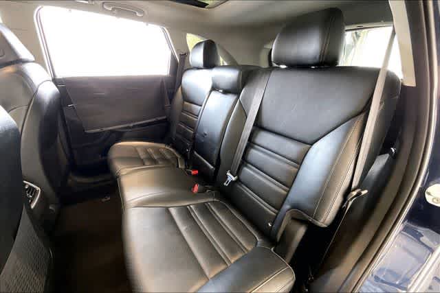 Thumbnail: 2018 Kia Sorento - 14