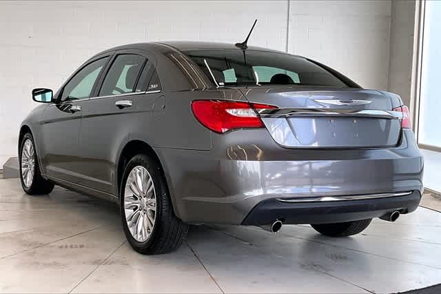 Thumbnail: 2012 Chrysler 200 - 5