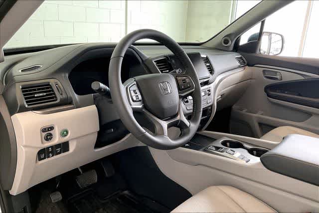 Thumbnail: 2026 Honda Ridgeline - 3