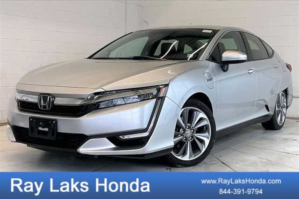 Used 2018 Honda Clarity Plug-In Hybrid Touring Sedan