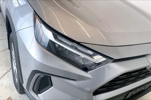 Thumbnail: 2023 Toyota RAV4 - 32